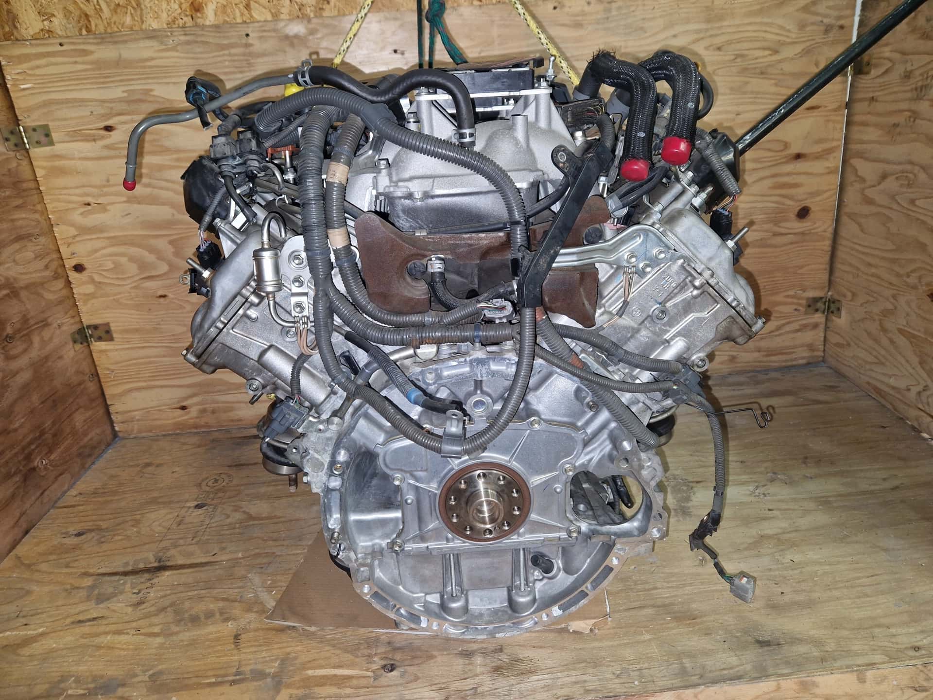 Moteur 2UR-GSE vue 7