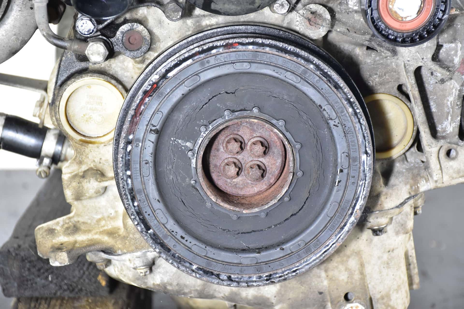 Moteur N47 D20 A vue 4