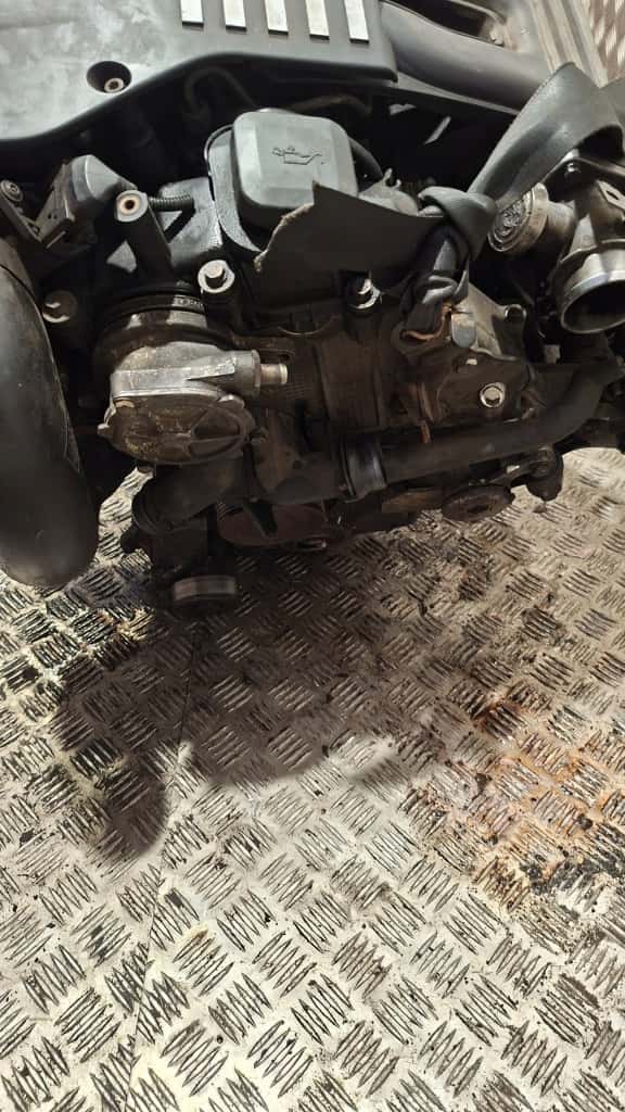 Moteur M47 D20 (204D1) vue 7