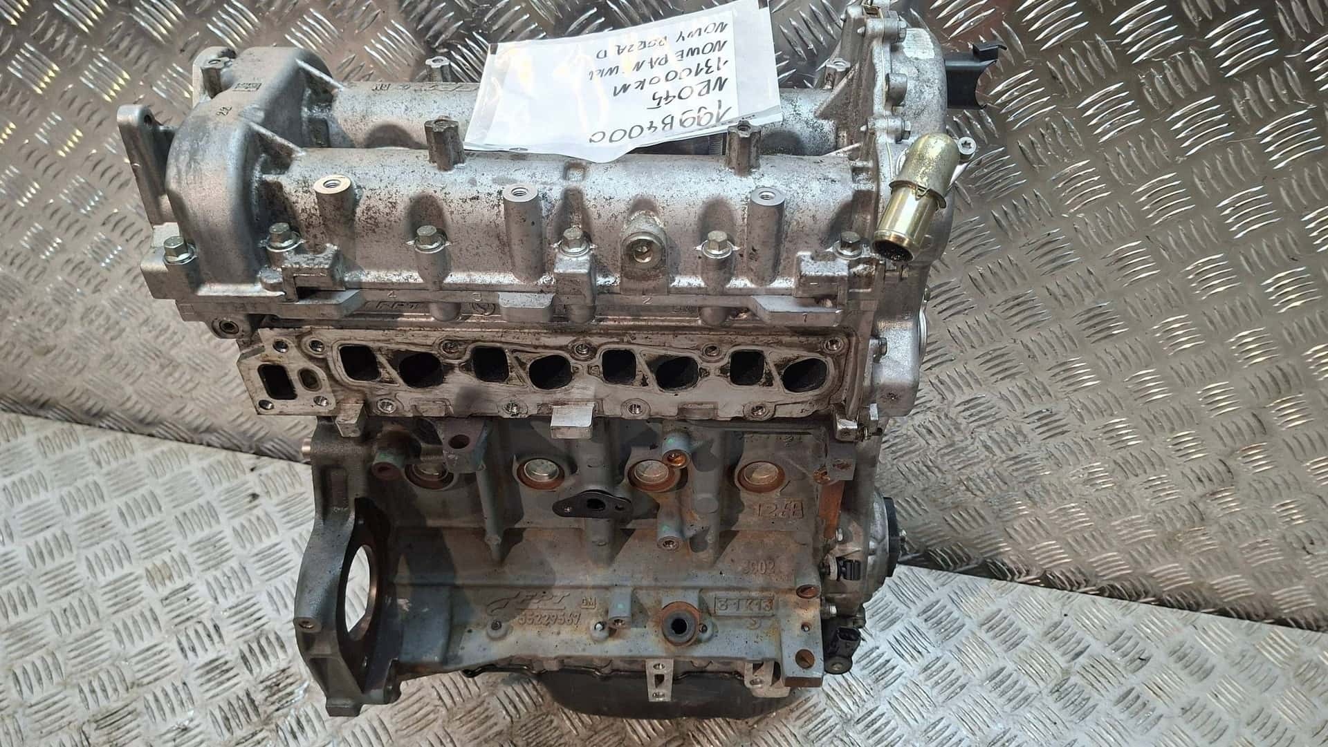 Moteur 199 B4.000 vue 8