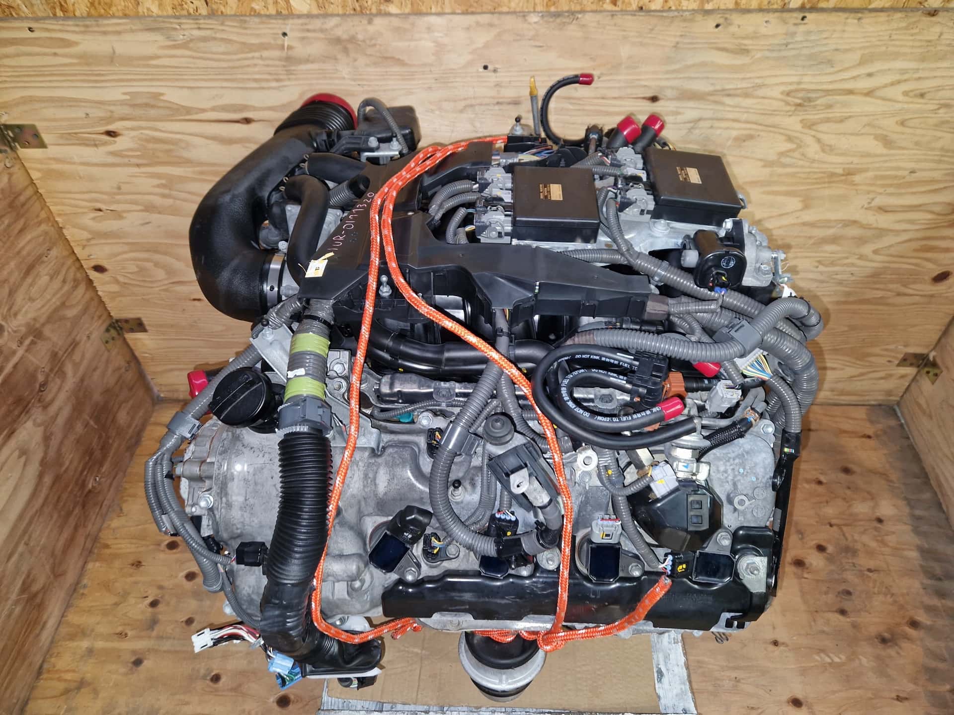 Moteur 1UR-FE vue 8