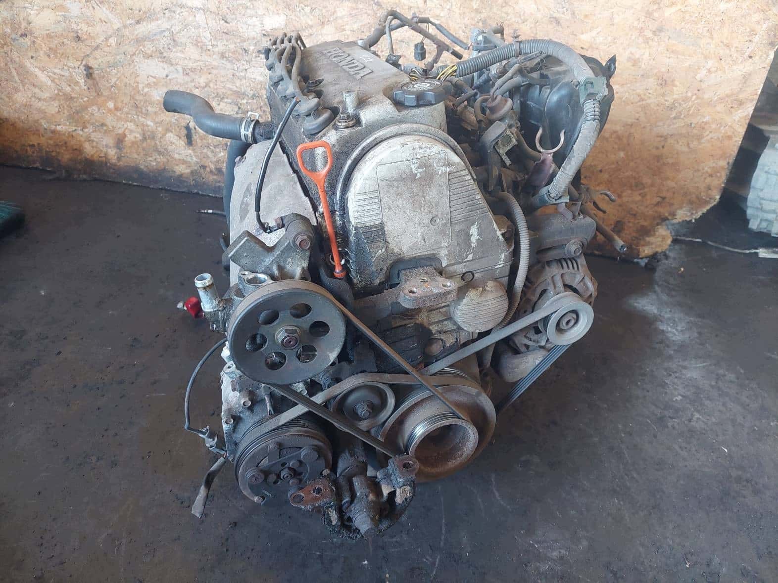 Moteur D14Z4 vue 2