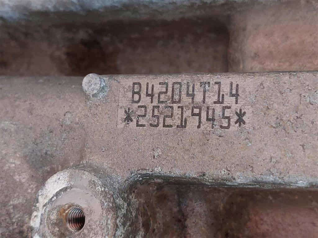 Moteur B 4204 T14 vue 3