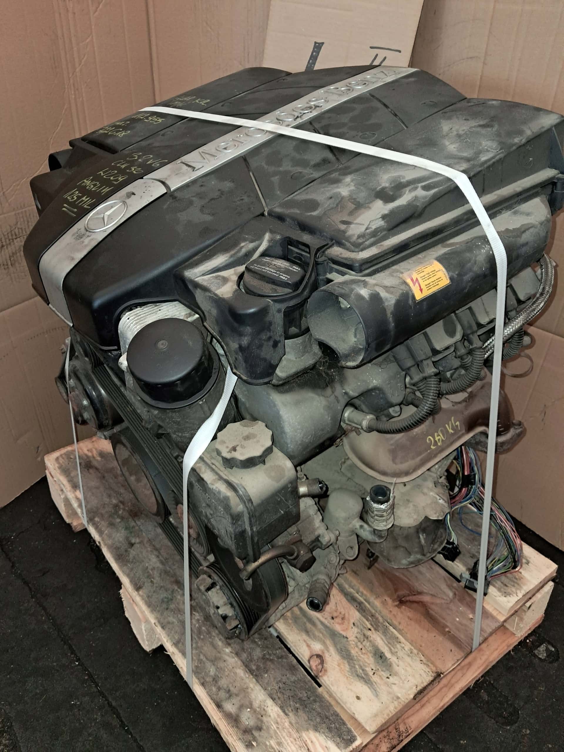 Moteur M 111.956 vue 11