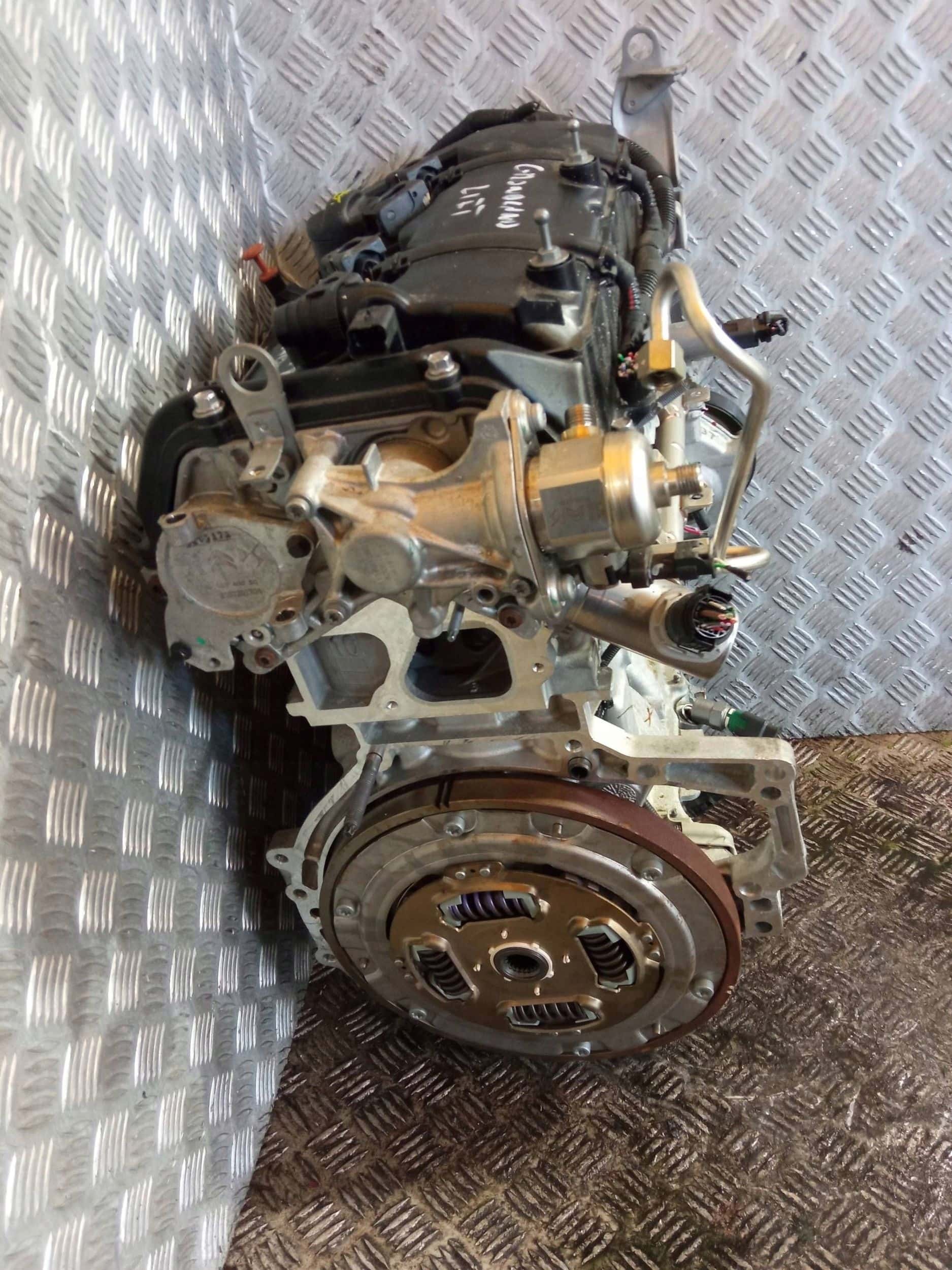 Moteur D 16 XHT (EP6FADTXD) vue 3