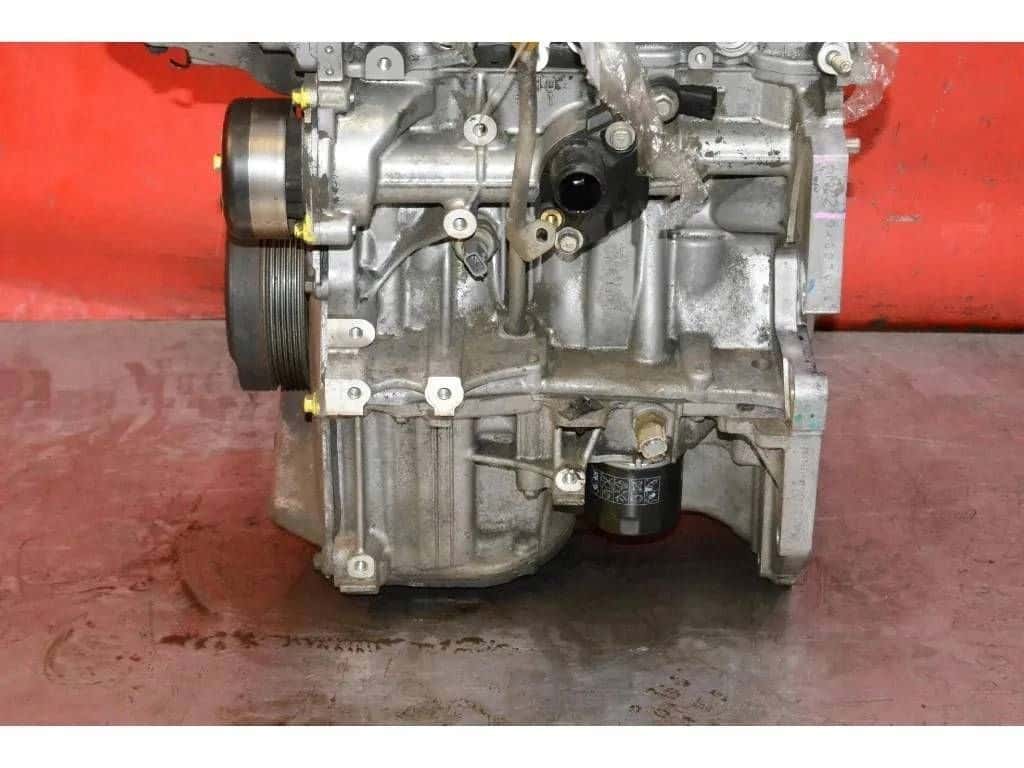 Moteur HR12DE vue 2