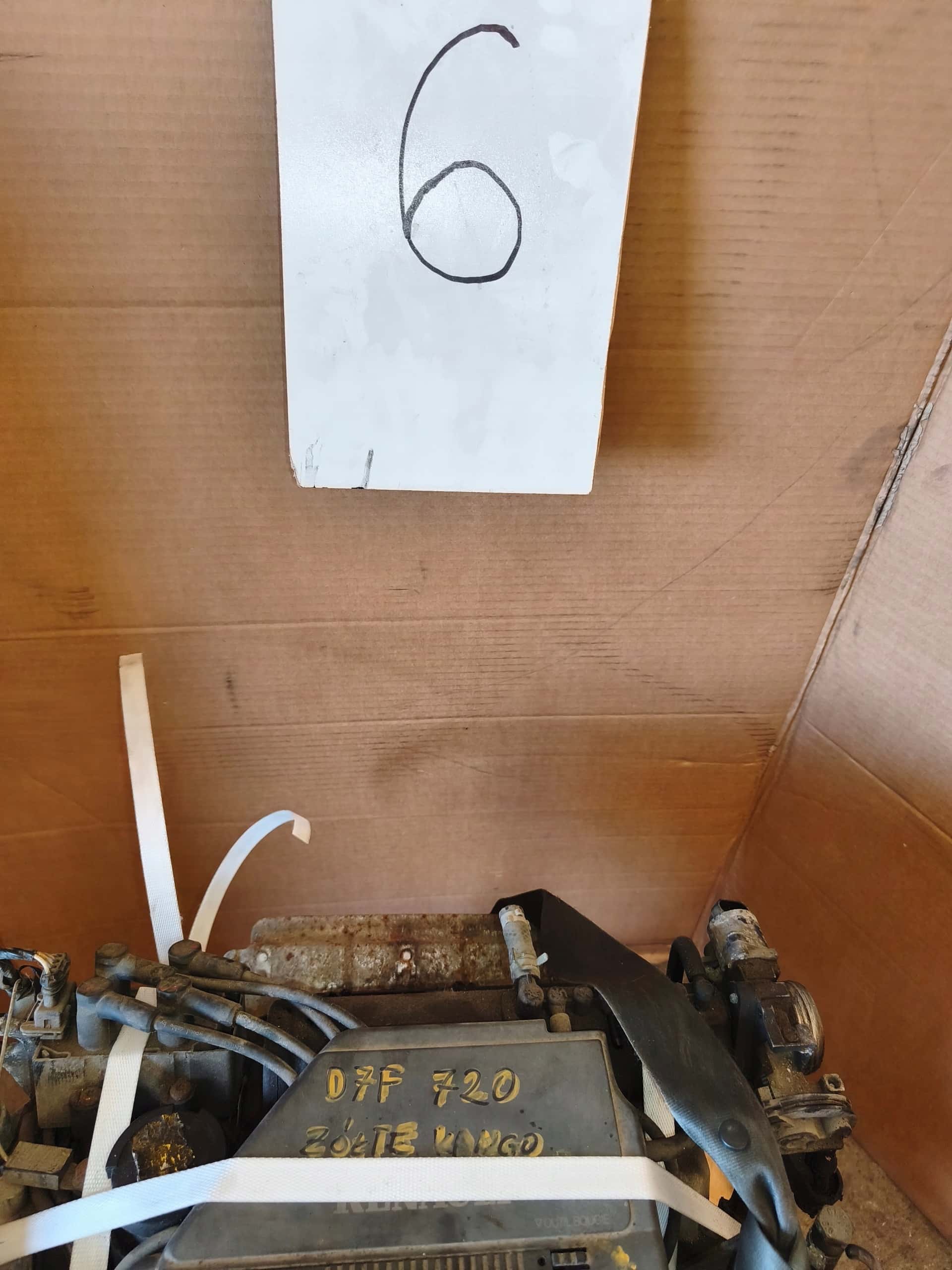 Moteur D7F 720 vue 2