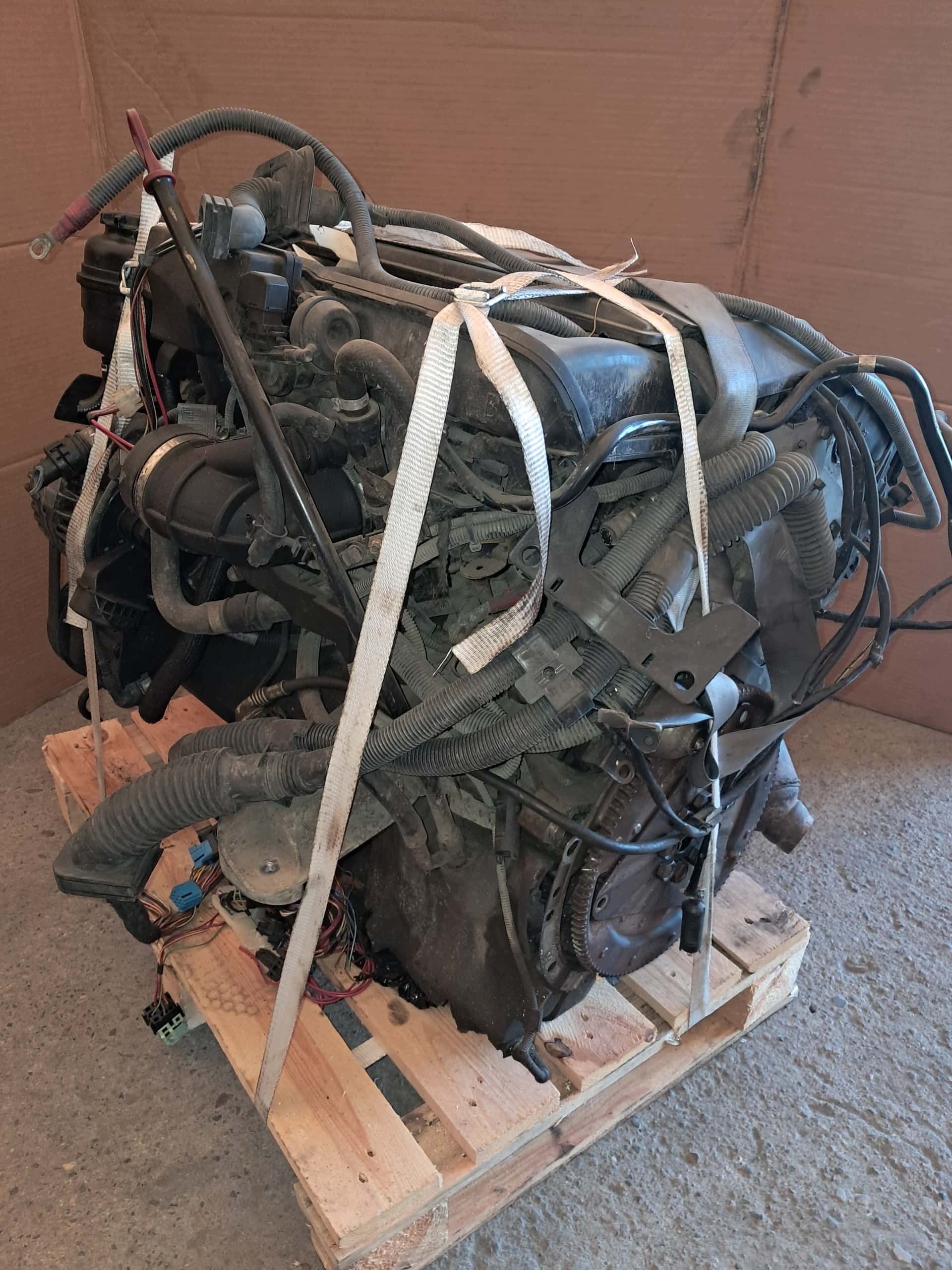 Moteur M54 B30 (306S3) vue 9