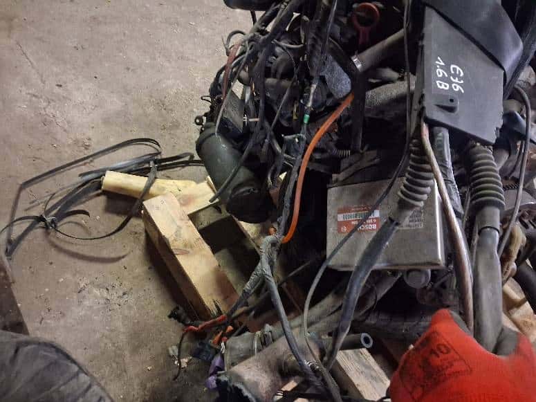 Moteur M42 B18 (184S1) vue 4