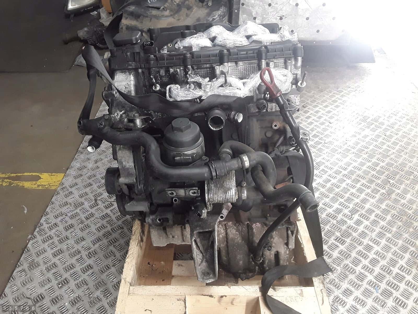 Moteur M47 D20 (204D4) vue 2