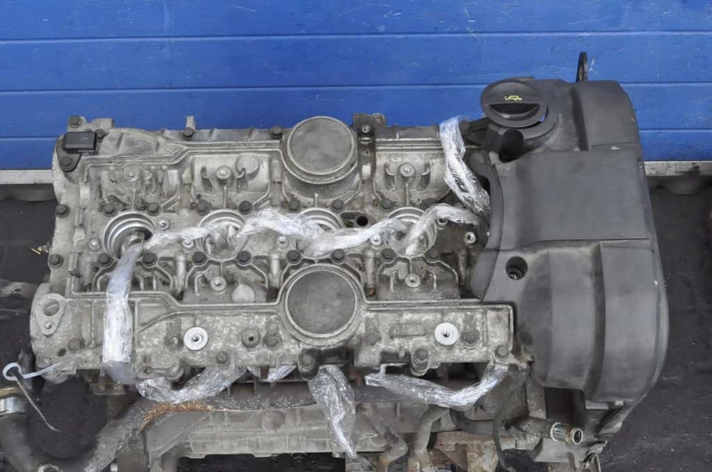 Moteur B 5244 S5 vue 2