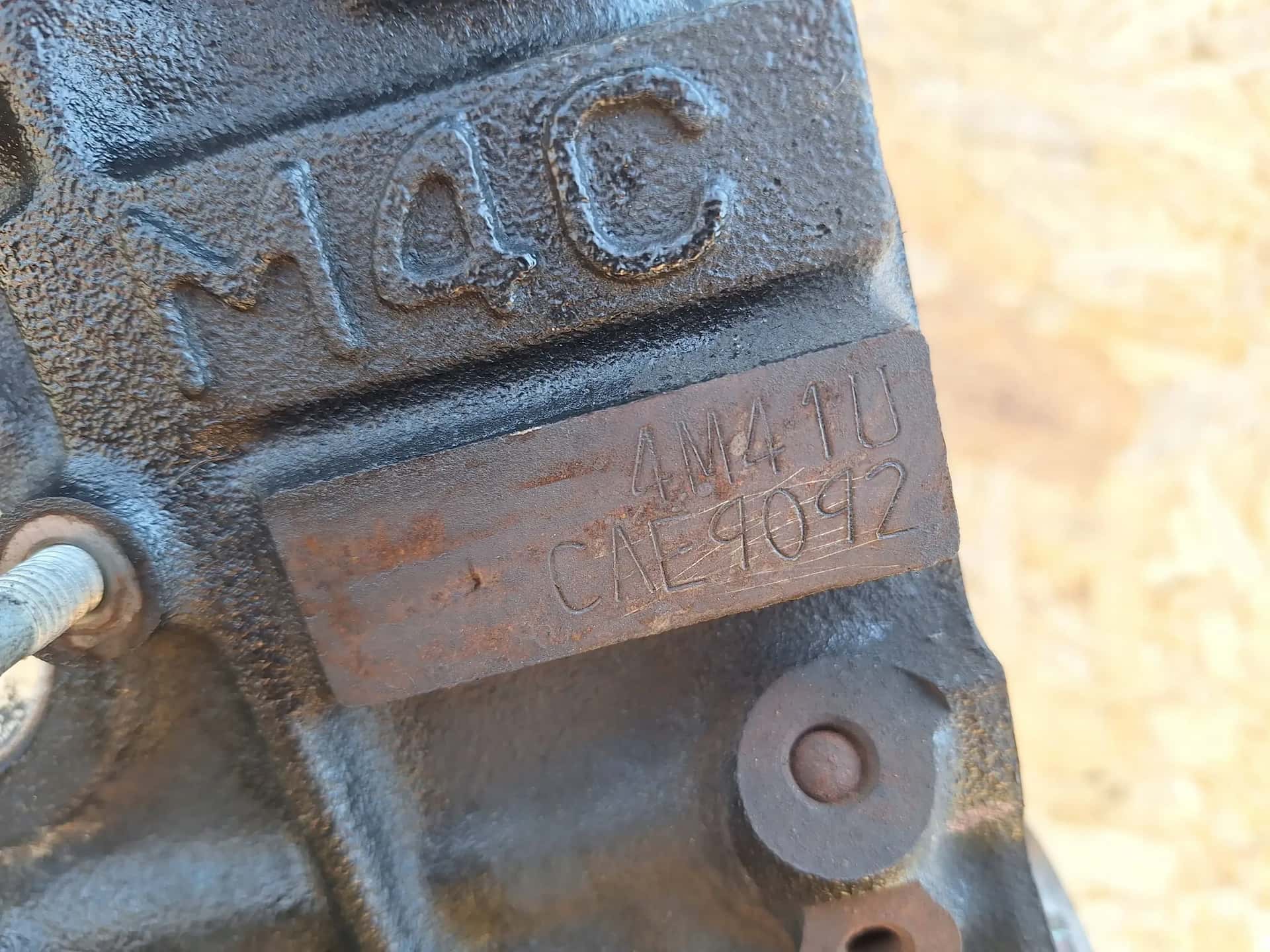 Moteur 4M41 vue 4