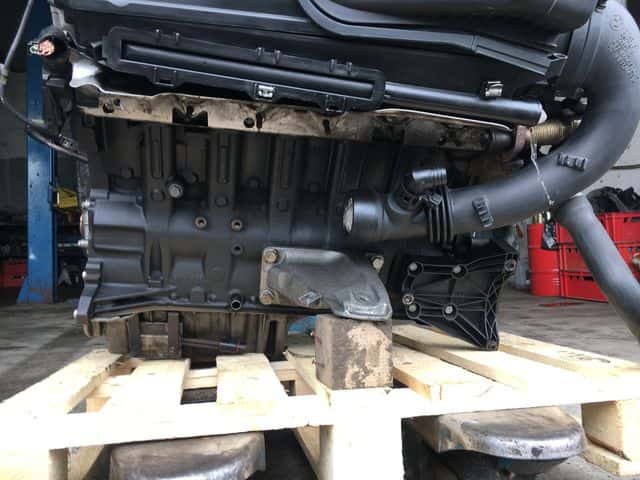 Moteur M57 D25 (256D2) vue 2