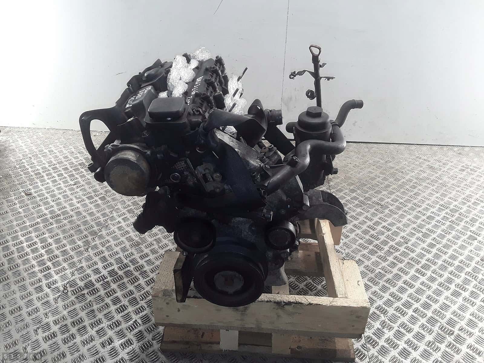 Moteur M47 D20 (204D4) vue 3