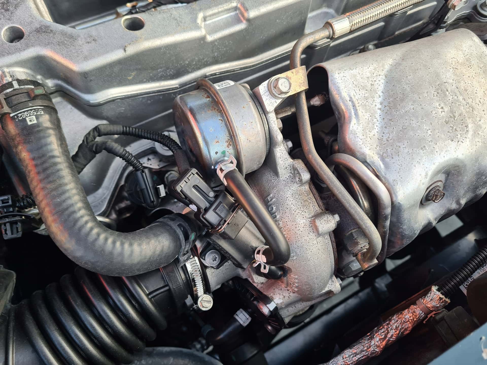 Moteur A 16 SHT vue 2
