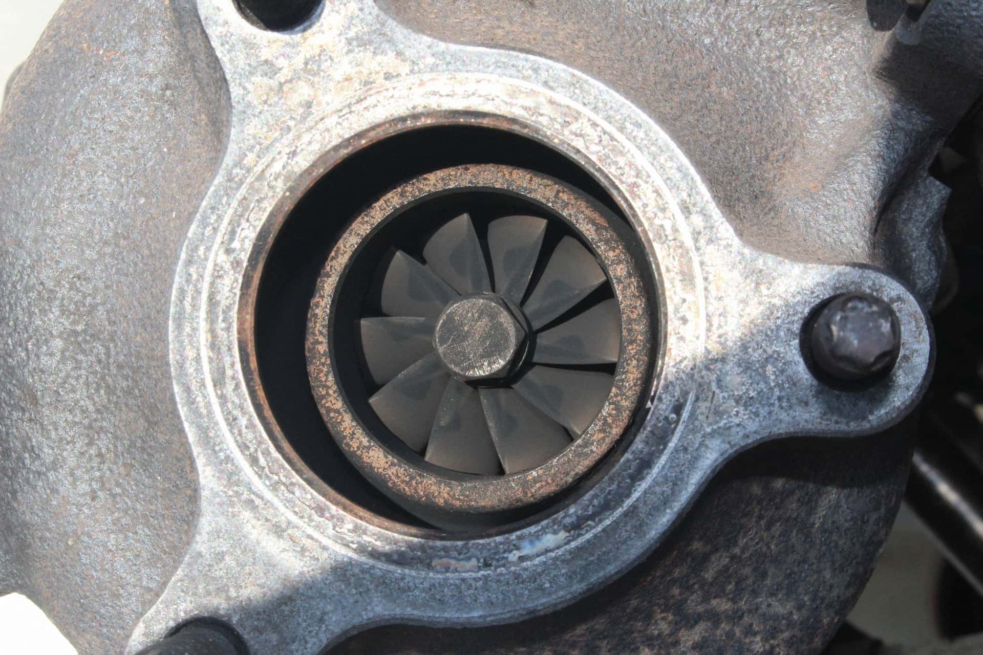 Moteur YD25DDTi vue 9