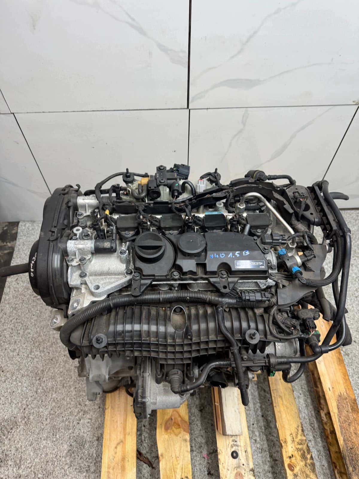 Moteur B 4154 T4 vue 2