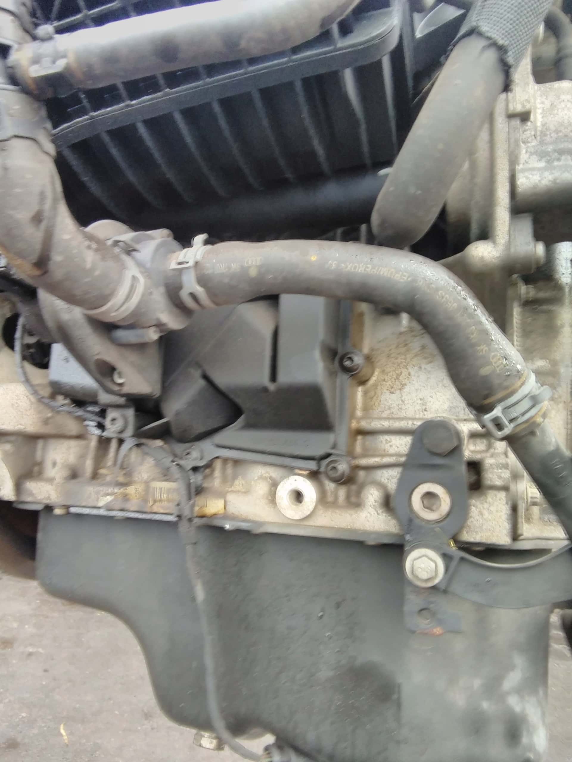 Moteur CBZB vue 4