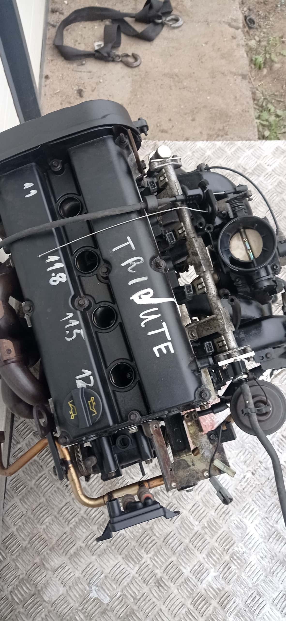 Moteur YF vue 9