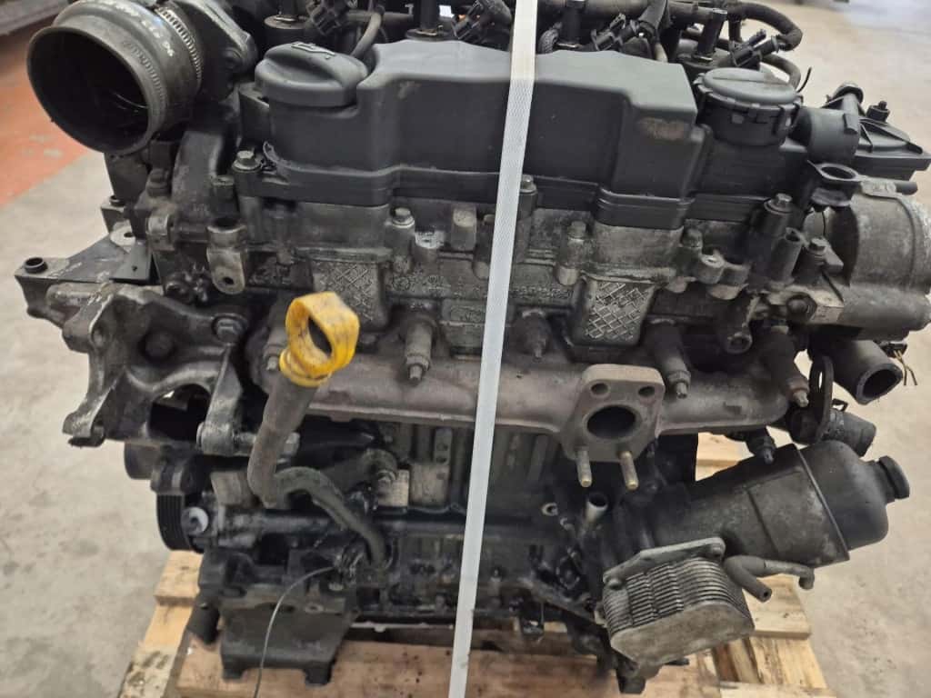 Moteur 9HW (DV6BTED4) vue 5