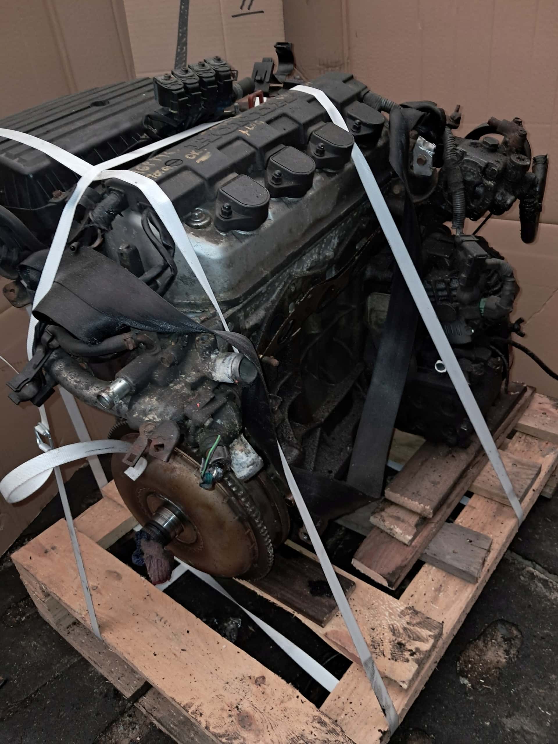 Moteur D14Z6 vue 6