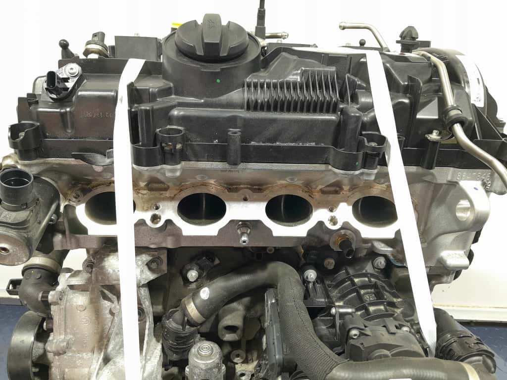 Moteur B46 B20 B vue 4