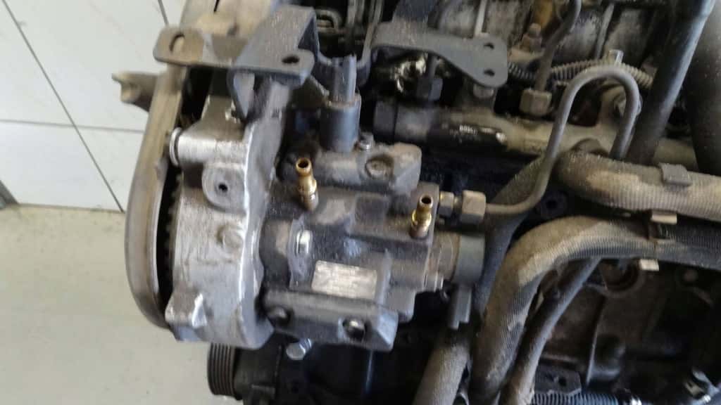 Moteur RHV (DW10UTD) vue 2
