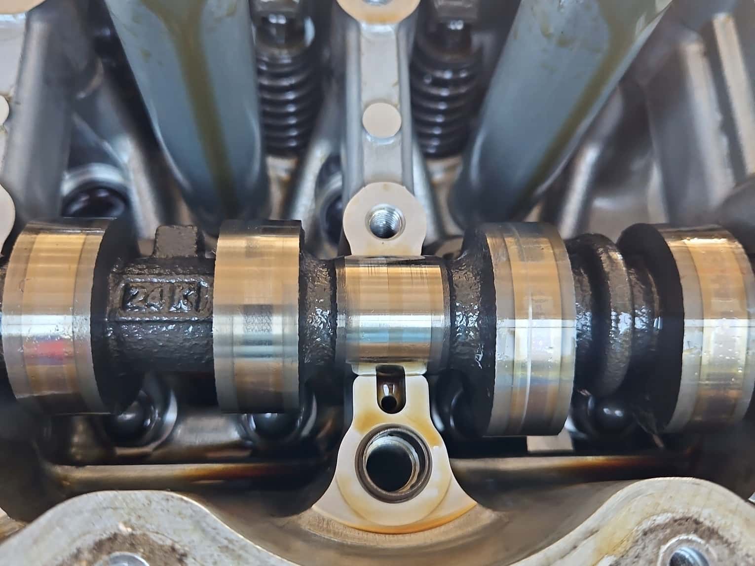 Moteur 1NR-FKE vue 6