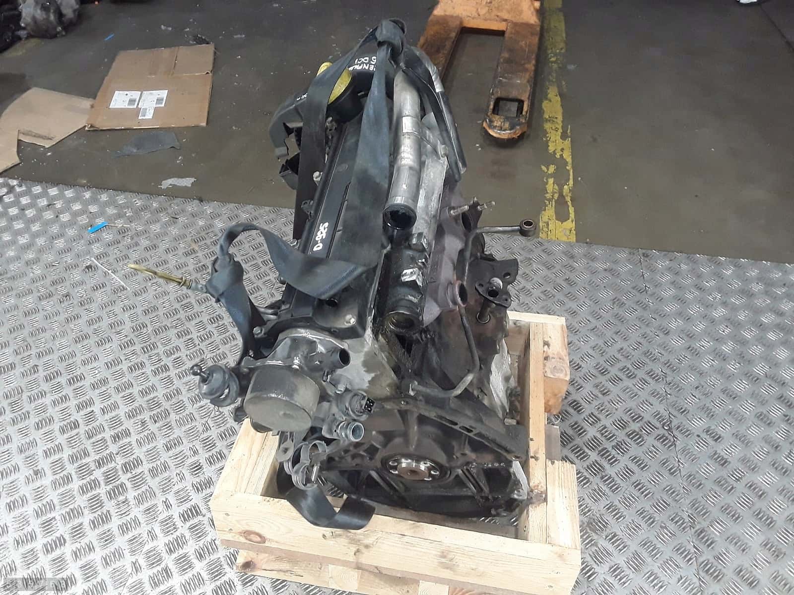 Moteur K9K 728 vue 5