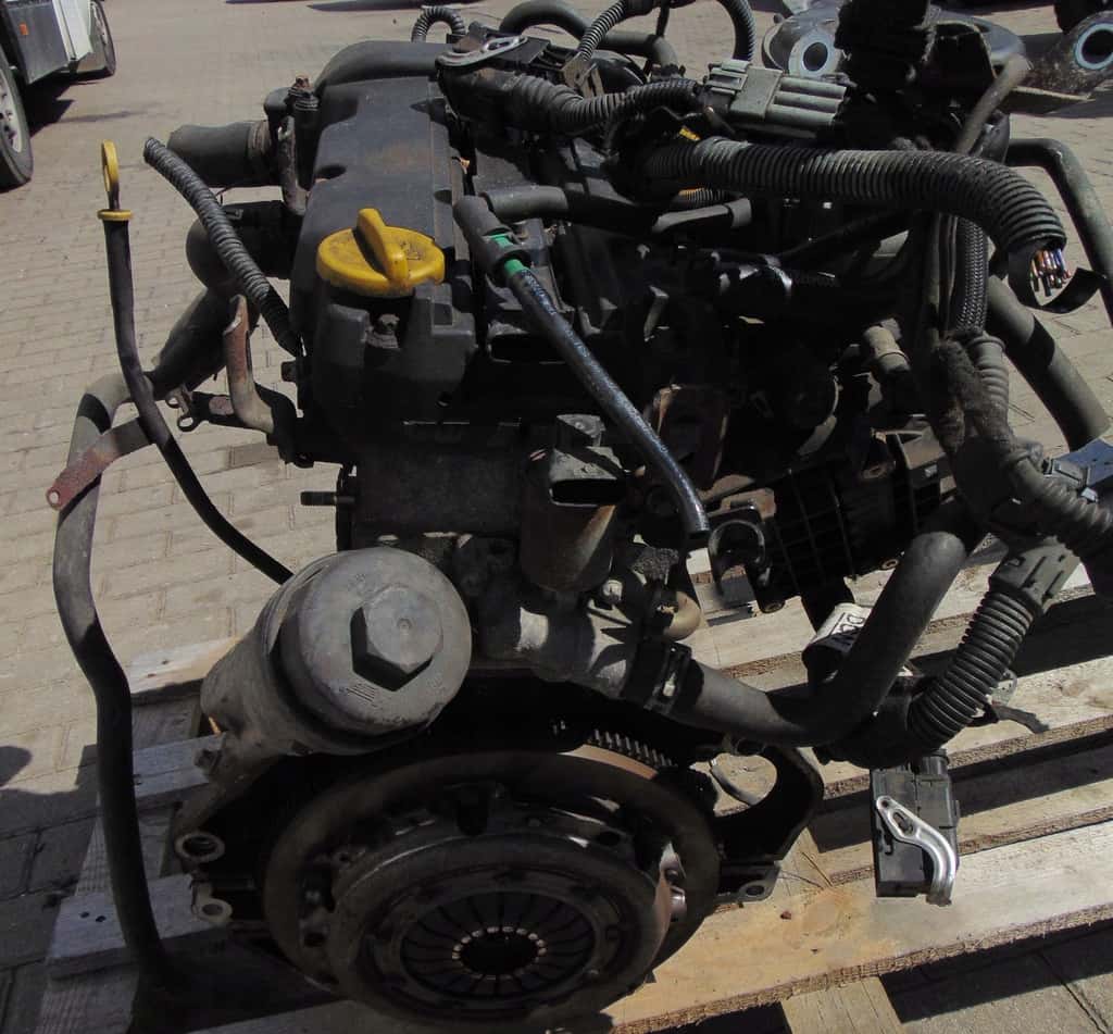 Moteur Z 12 XE vue 3
