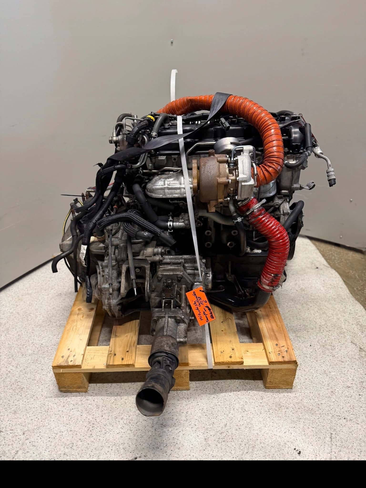 Moteur 4N14 vue 10