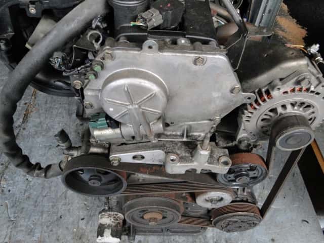 Moteur QR20DE vue 2