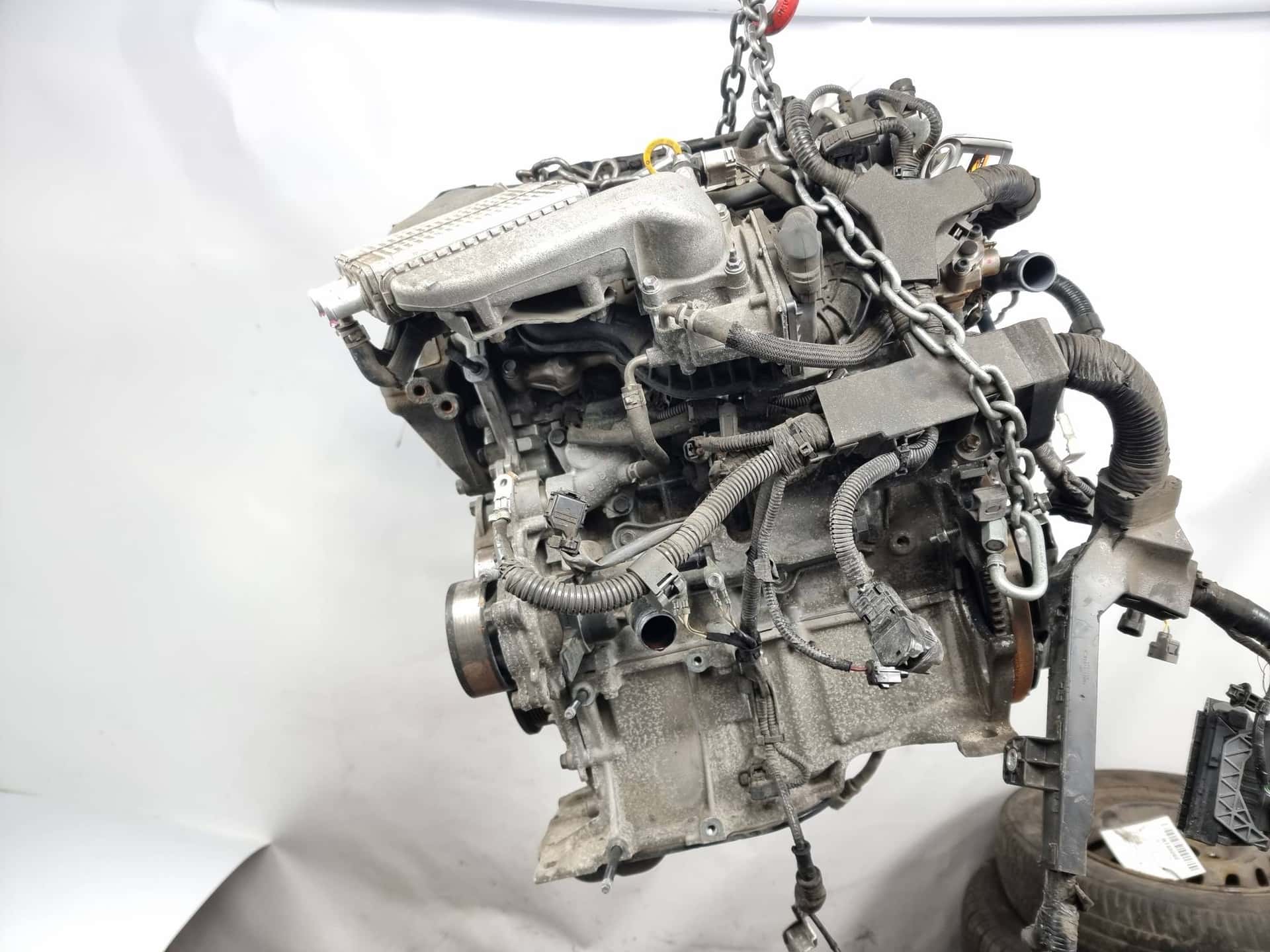 Moteur 8NR-FTS vue 4