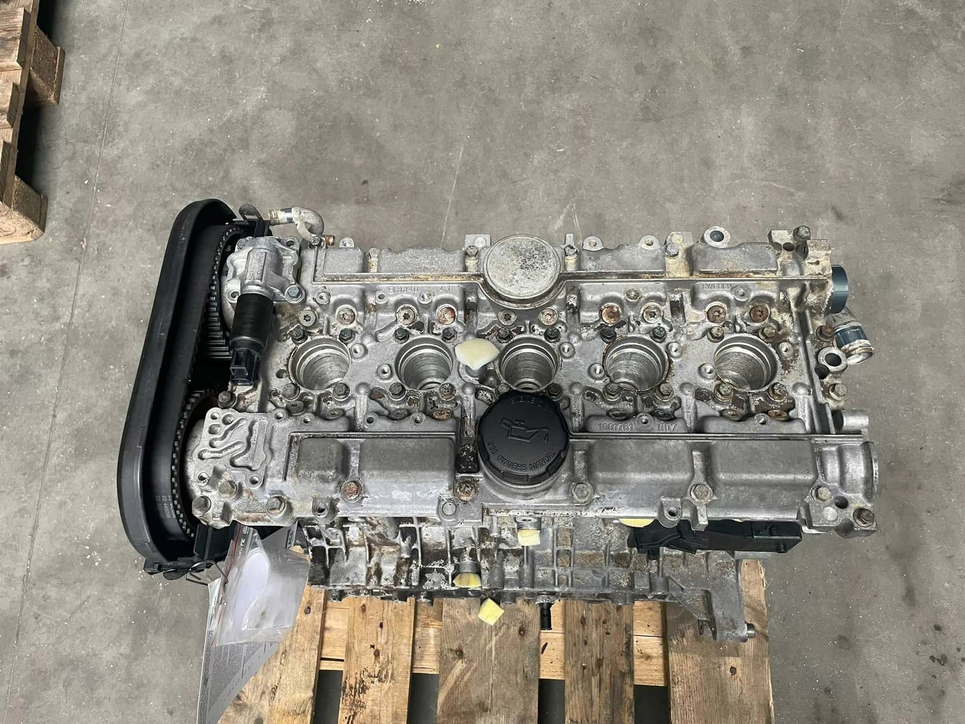 Moteur B 5244 T3 vue 3