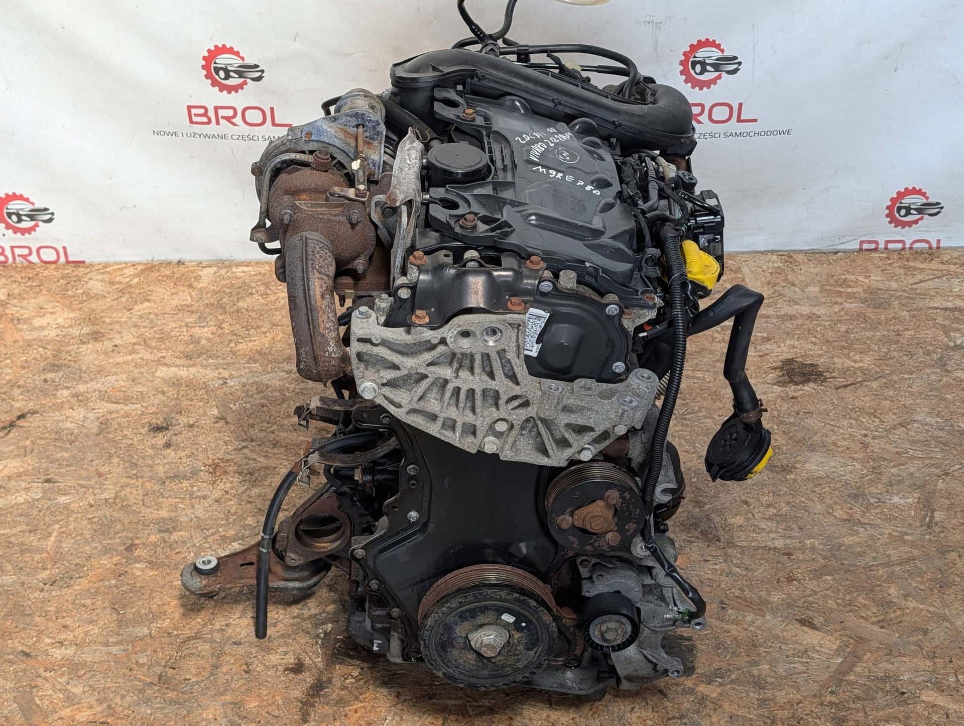 Moteur M9R 780 vue 2