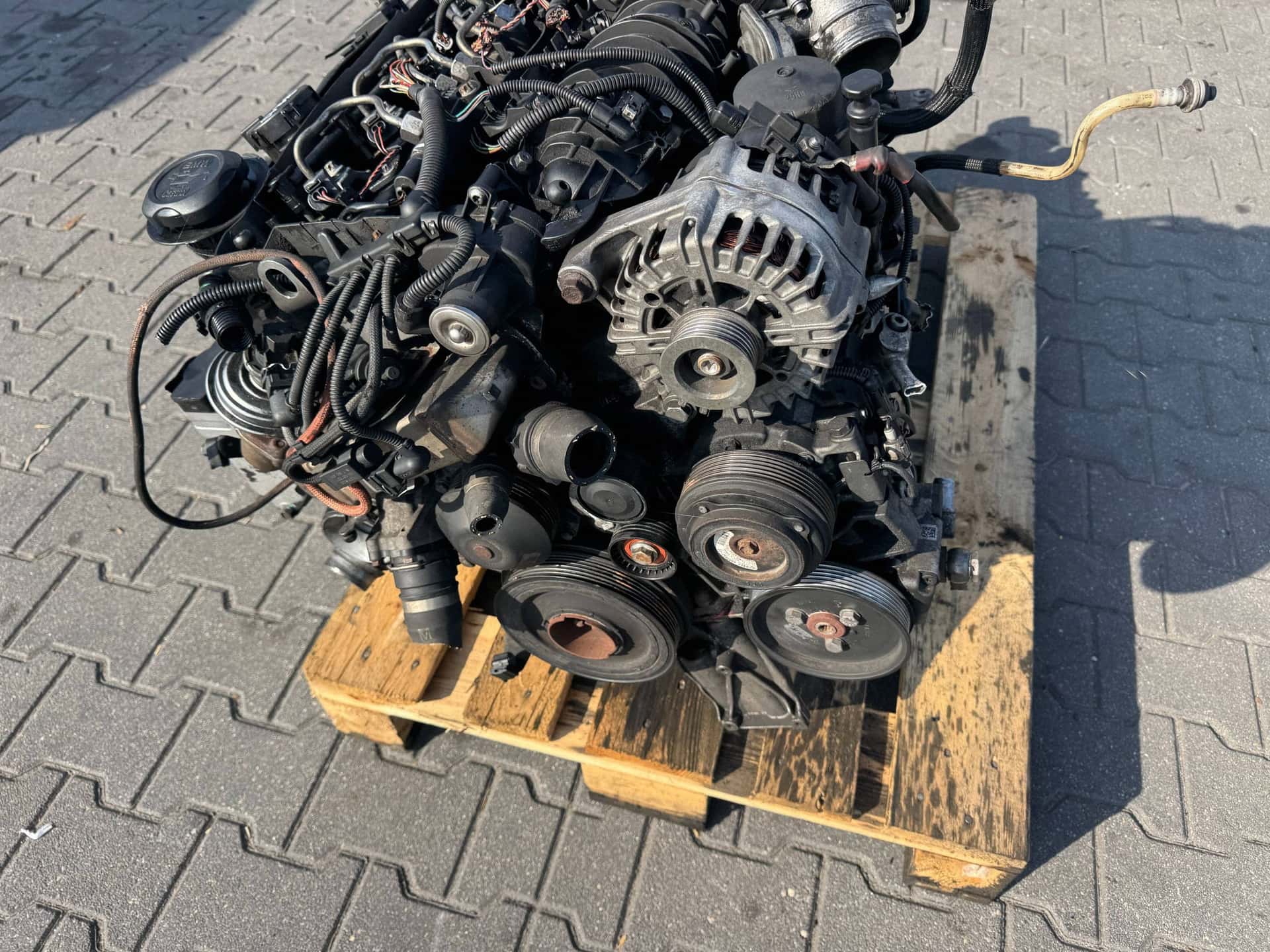 Moteur N47 D20 A vue 2