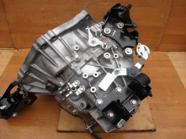 Moteur 8NR-FTS vue 8