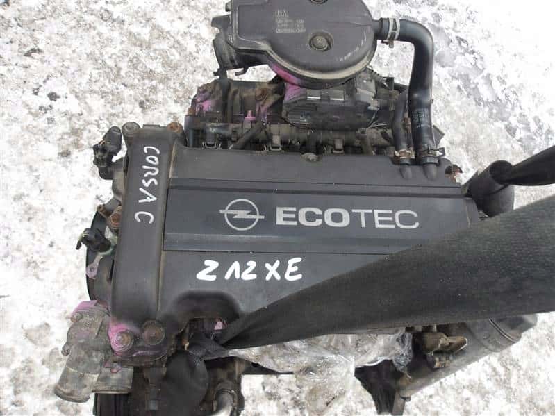 Moteur Z 12 XE vue 2