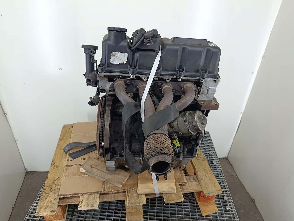 Moteur W10 B16 A vue 3