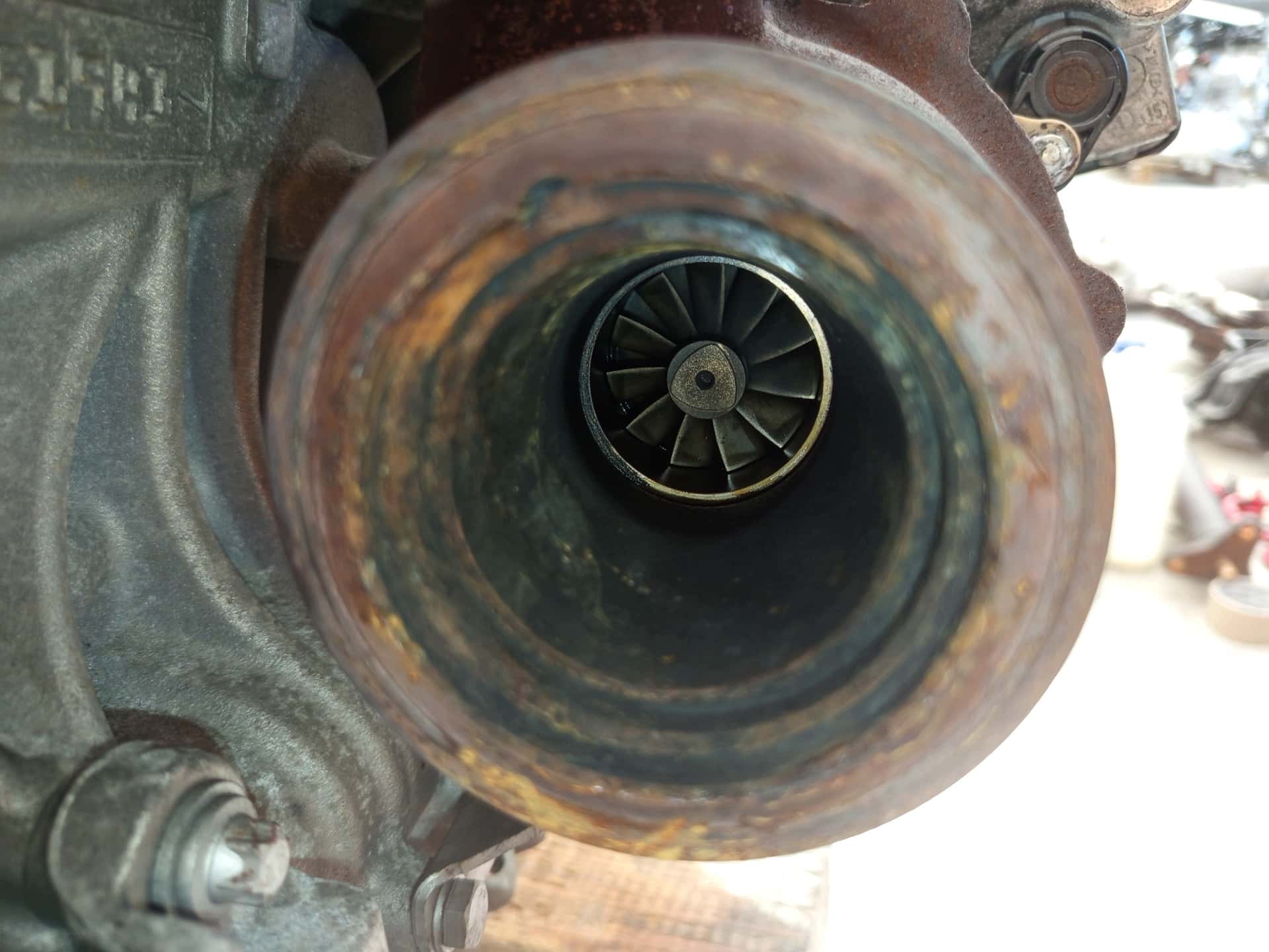 Moteur B47 D20 A vue 10