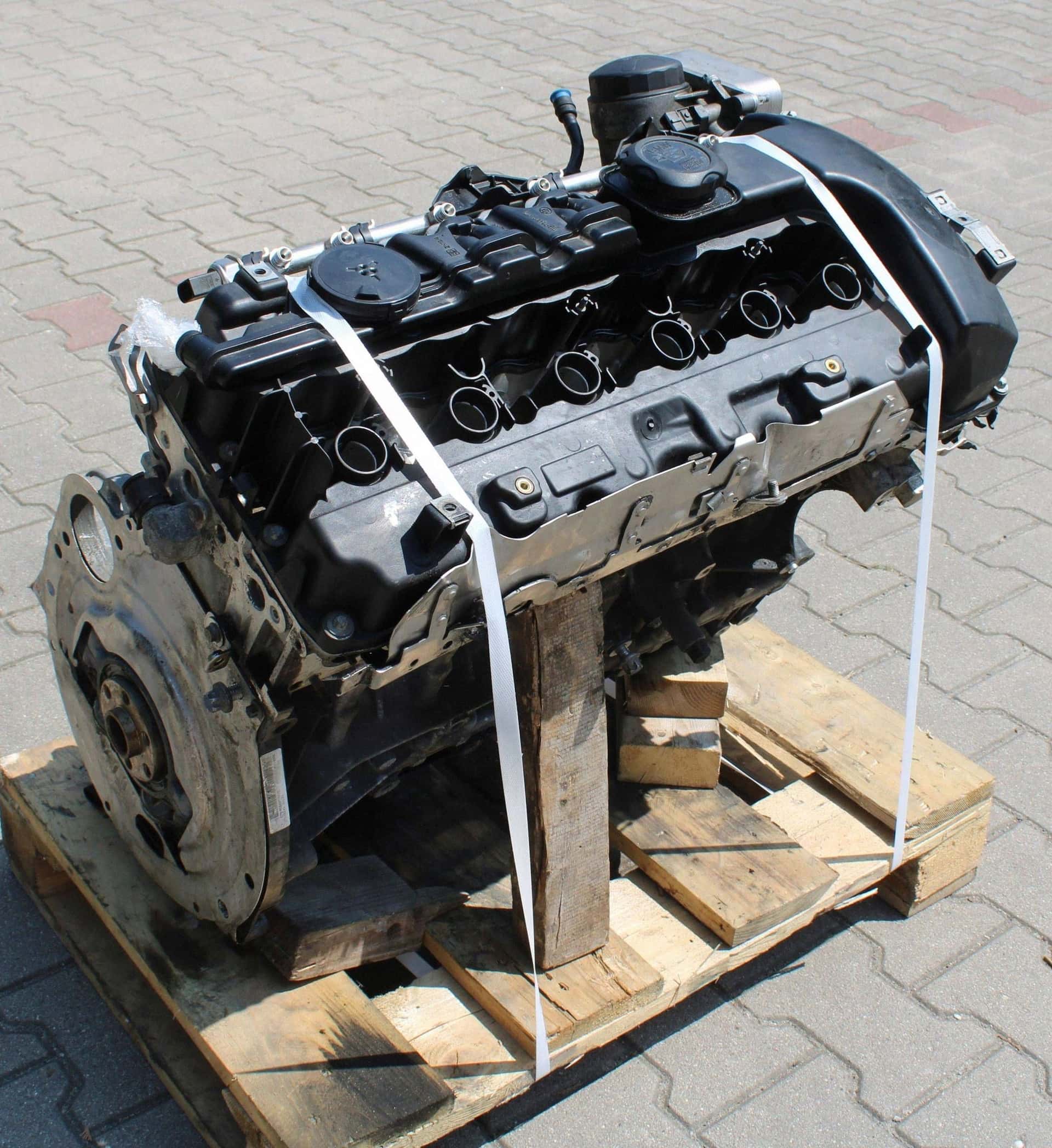 Moteur N53 B25 A vue 3