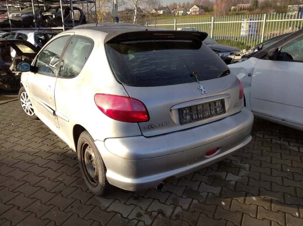 Moteur RFR (EW10J4) vue 4
