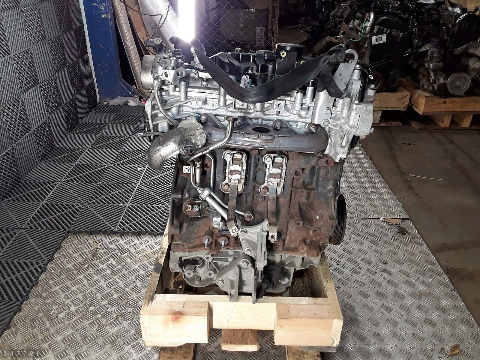 Moteur M9R 858 vue 4