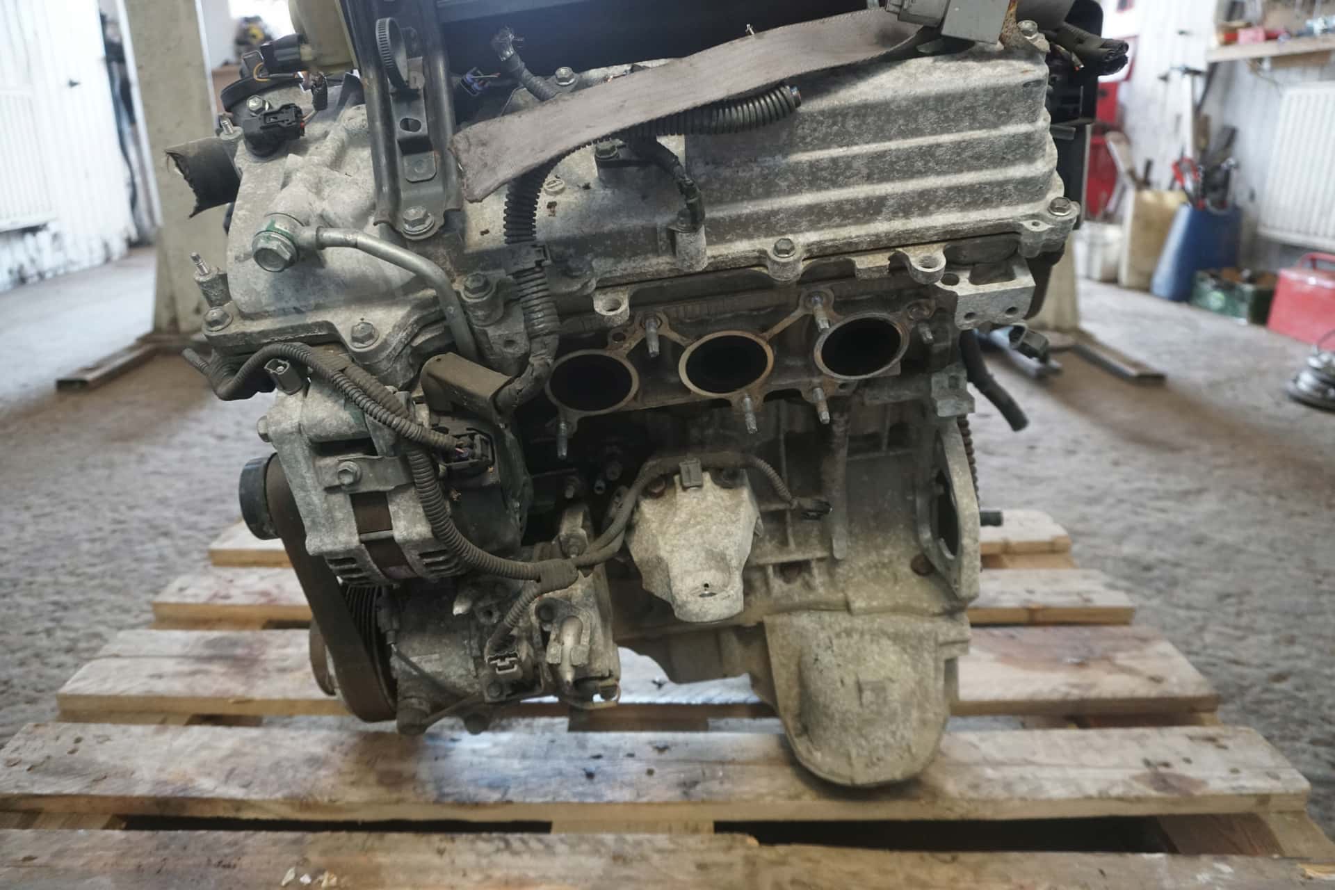 Moteur 3GR-FSE vue 5