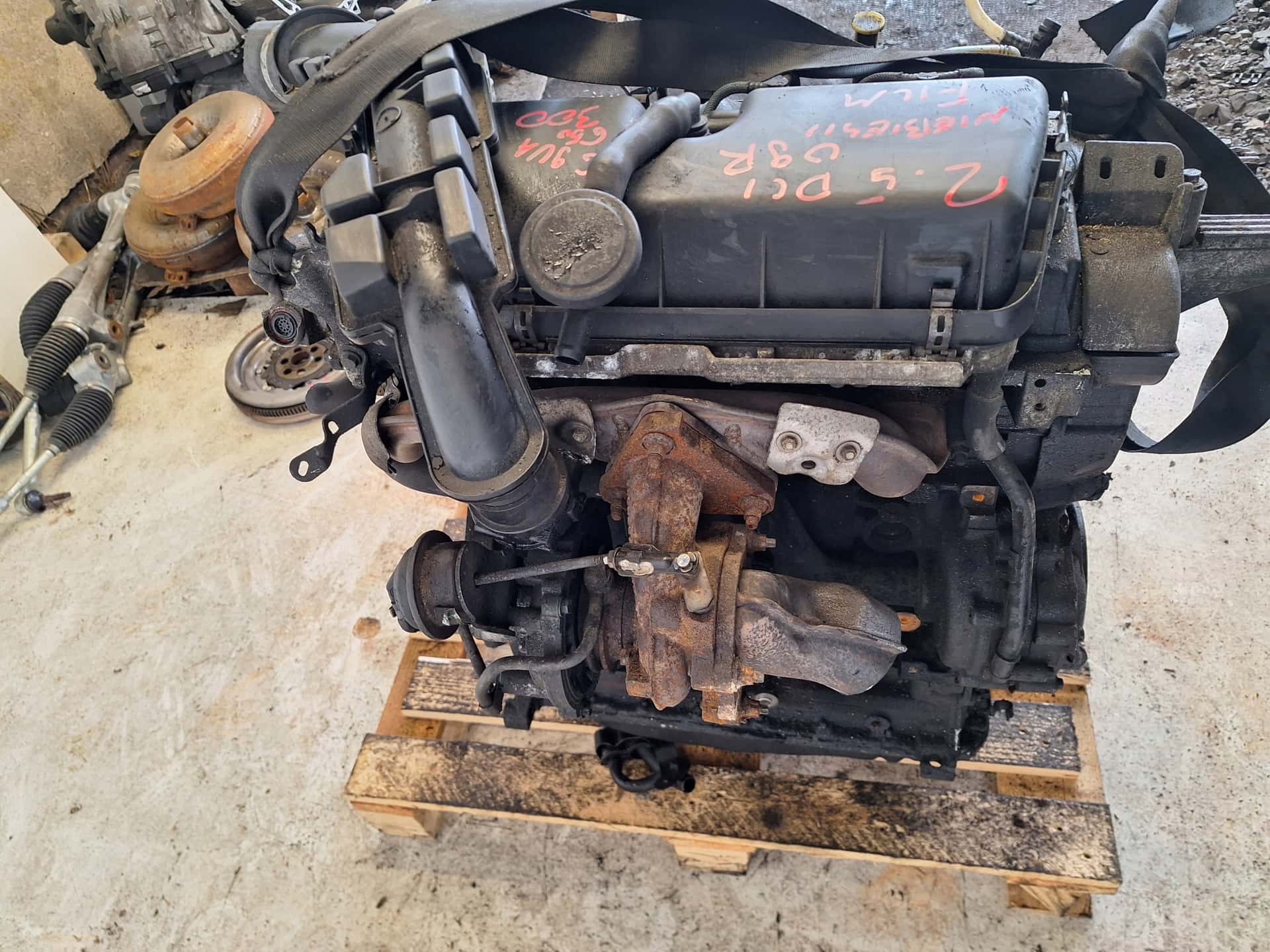 Moteur G9U 632 vue 4