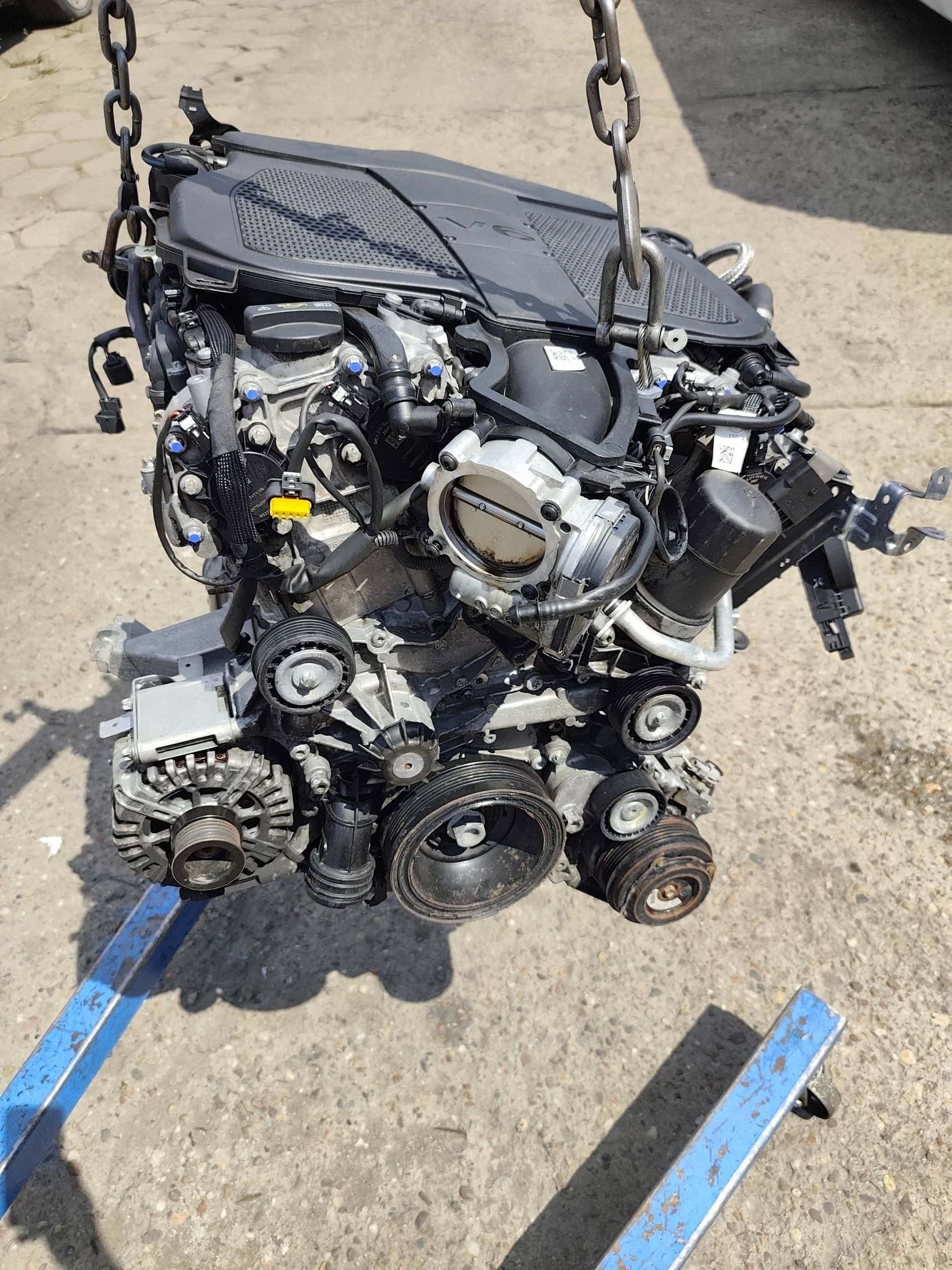 Moteur M 157.980 vue 2