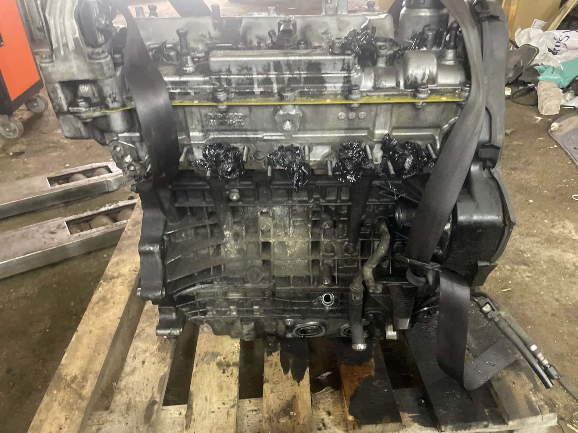 Moteur B 5244 S vue 4