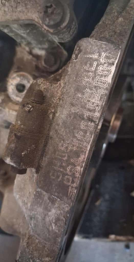 Moteur 9HL (DV6C) vue 6