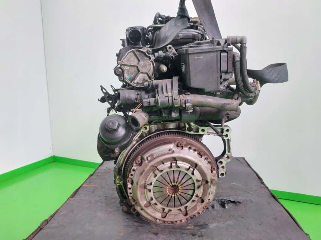 Moteur 9HX (DV6ATED4) vue 2