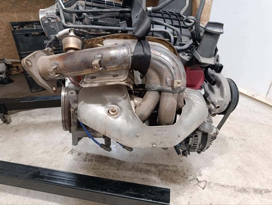 Moteur LT2(376CUV8) vue 5